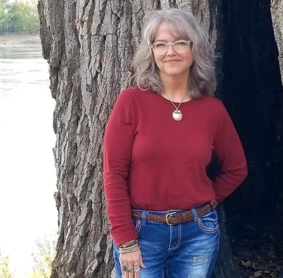 Meet your Posher, Chris - Picture 1 of 1